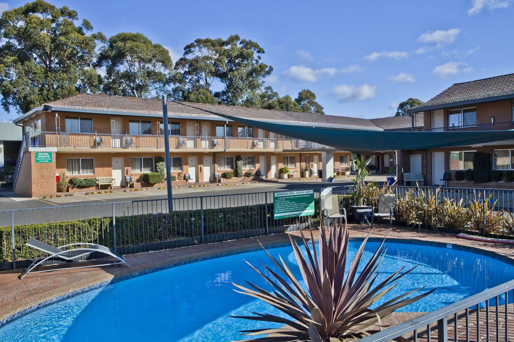 Narellan Motor Inn Esterno foto